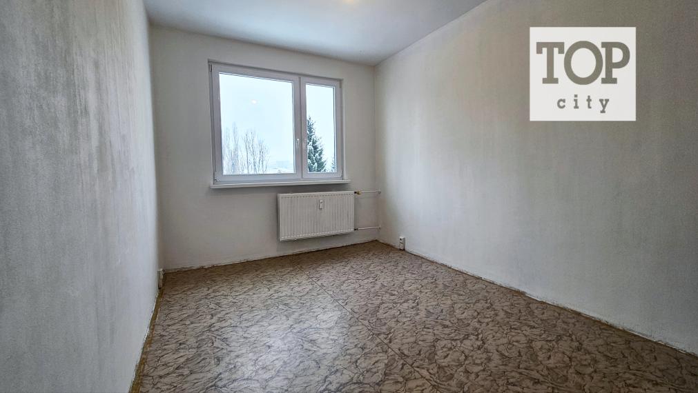 NA PRENÁJOM: 3 IZBOVÝ BYT V BLÍZKOSTI CENTRA - POPRAD, ZÁPAD