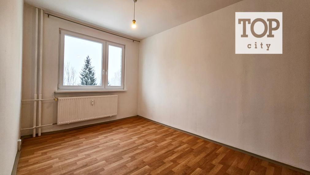 NA PRENÁJOM: 3 IZBOVÝ BYT V BLÍZKOSTI CENTRA - POPRAD, ZÁPAD