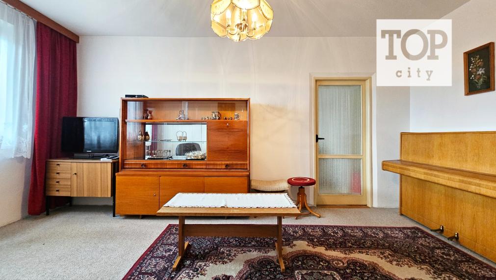 NA PREDAJ: PRIESTRANNÝ 3 IZBOVÝ BYT - POPRAD, CENTRUM