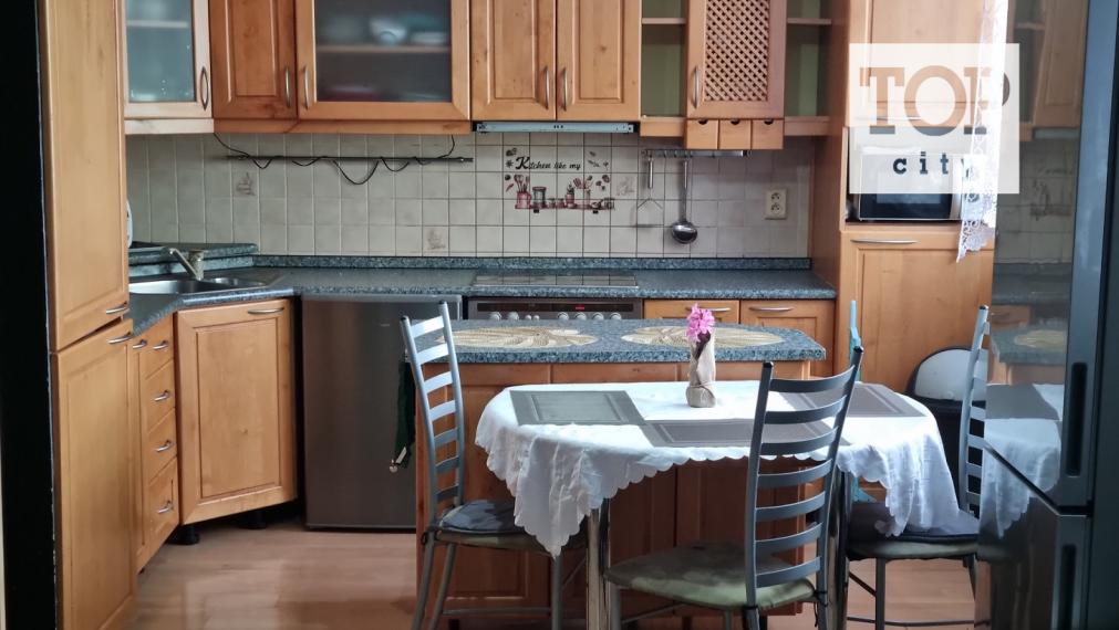 Predaj Poprad Starý Juh 2 izbový byt 65 m2.