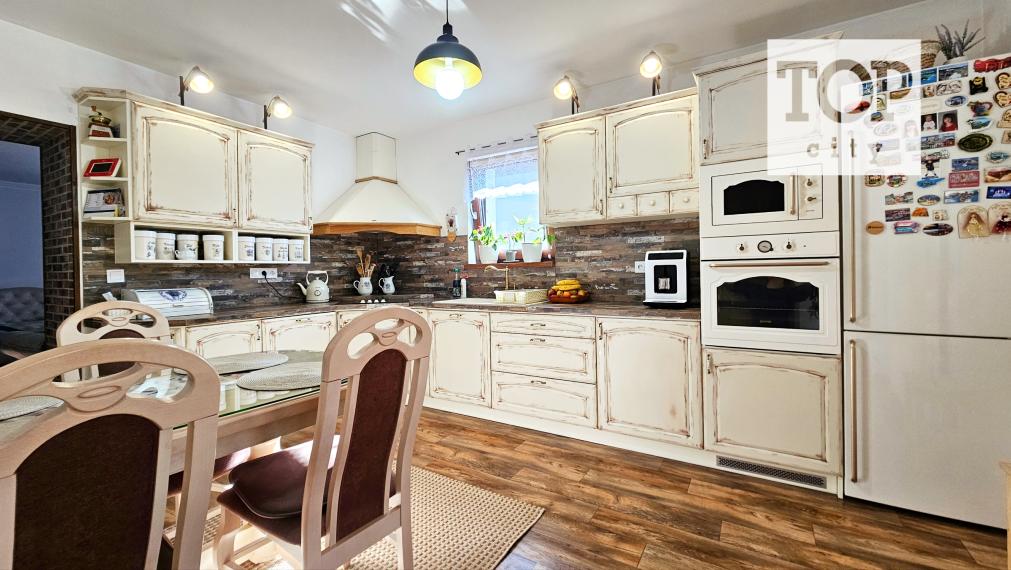 TOP CITY | RODINNÝ DOM NA PREDAJ - SPIŠSKÝ ŠTIAVNIK