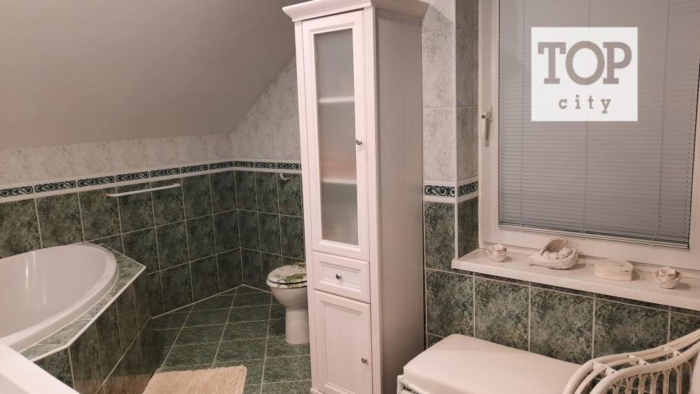 EXKLUZÍVNE predaj 4 izb. rodinný dom ,180 m2 ,pozemok 533 m2.