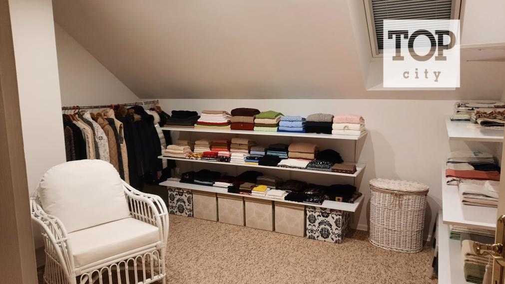 EXKLUZÍVNE predaj 4 izb. rodinný dom ,180 m2 ,pozemok 533 m2.