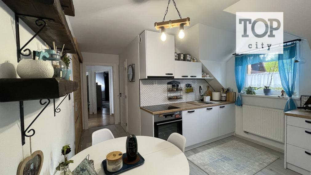 EXKLUZÍVNE NA PREDAJ RODINNÝ DOM V ŽAKOVCIACH