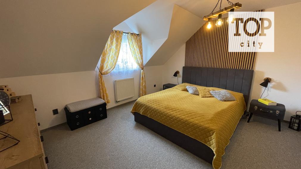 EXKLUZÍVNE NA PREDAJ RODINNÝ DOM V ŽAKOVCIACH