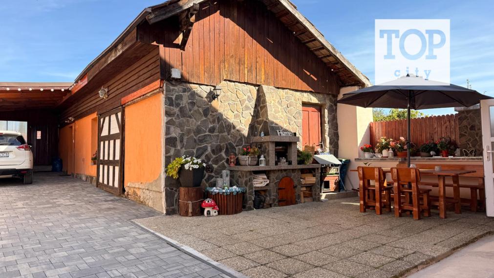 EXKLUZÍVNE NA PREDAJ RODINNÝ DOM V ŽAKOVCIACH