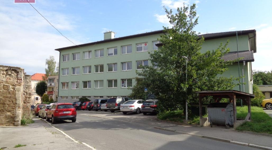 Prenájom zasadacia miestnosť,Kežmarok ul.Baštová 120,3 m2.