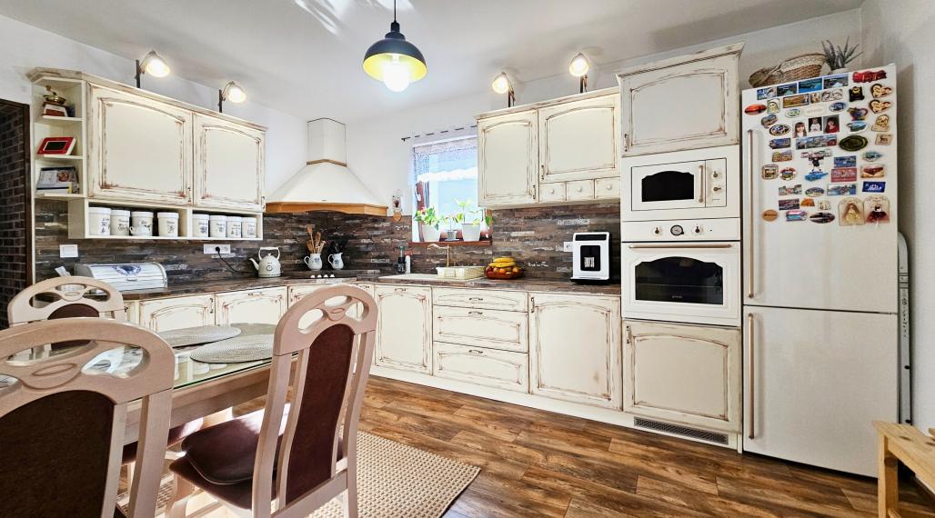 TOP CITY | RODINNÝ DOM NA PREDAJ - SPIŠSKÝ ŠTIAVNIK