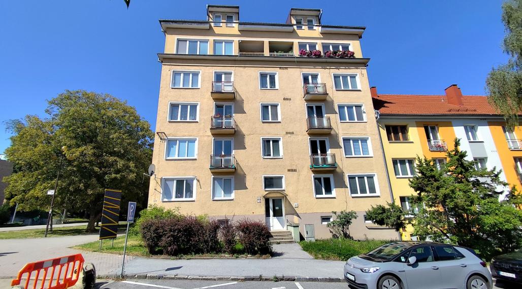 TOP CITY | NA PREDAJ: 2-IZBOVÝ BYT - POPRAD CENTRUM