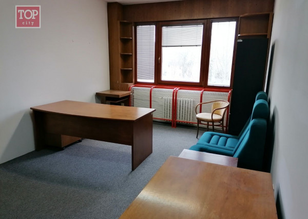 *Kancelária na prenájom Centrum Poprad od 20 m2