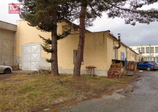 Prenájom sklad Kežmarok ul.Michalská -Tatraľan 364 m2.