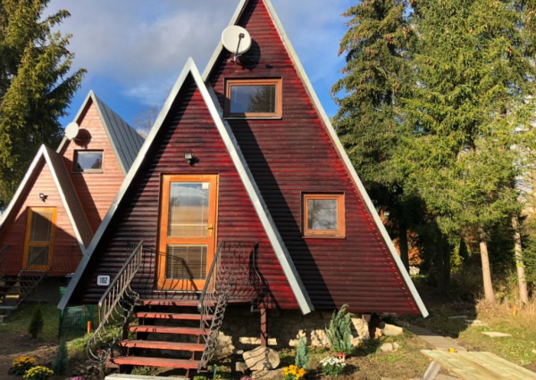 Predaj chata Vysoké Tatry - Štôla,podlahová plocha 52 m2 ,pozemok 302 m2.
