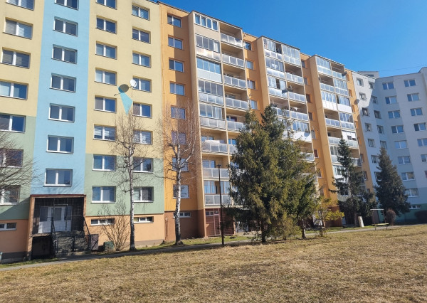 Predaj 3+1 byt Kežmarok s balkónom ,66 m2.